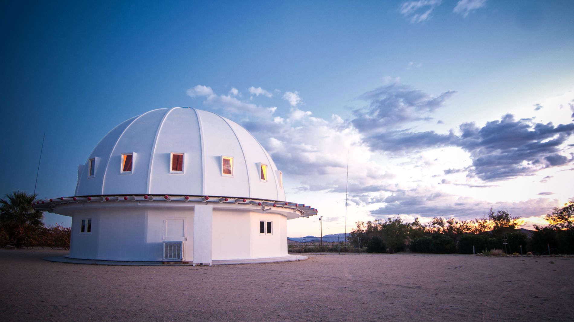 Integratron outer image